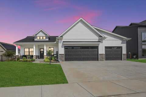 1402 Winterberry Road, Savoy, IL 61874