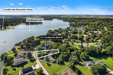 211 Candlewick Drive, Poplar Grove, IL 61065