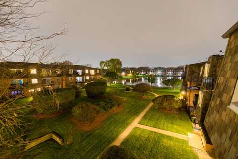 9397 Bay Colony Drive, Des Plaines, IL 60016