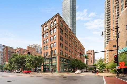 900 S Wabash Avenue, Chicago, IL 60605
