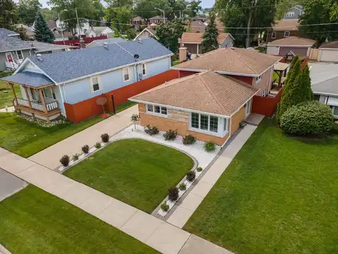 9248 S 54th Court, Oak Lawn, IL 60453