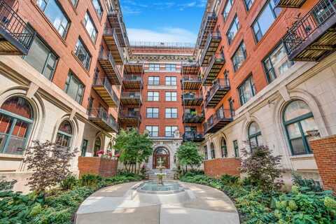 1439 S MICHIGAN Avenue, Chicago, IL 60605