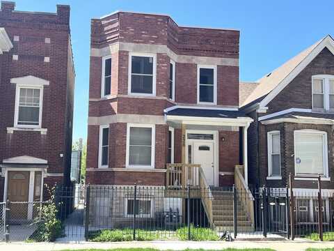 228 N Leclaire Avenue, Chicago, IL 60644