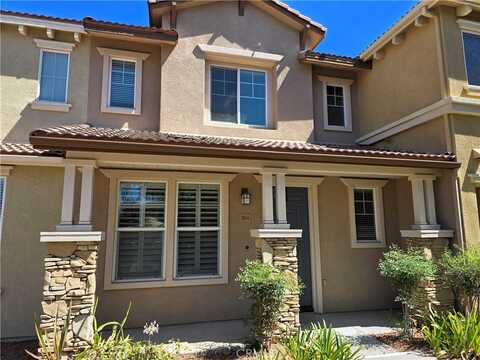 30505 Canyon Hills Road, Lake Elsinore, CA 92532