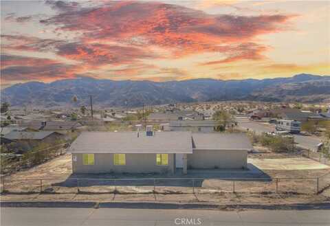 6213 Baileya Avenue, 29 Palms, CA 92277