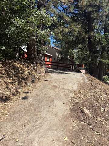 569 Yukon Road, Green Valley Lake, CA 92341