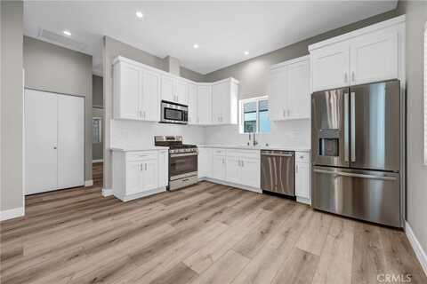 9998 Louise Avenue 1/2, Northridge, CA 91325