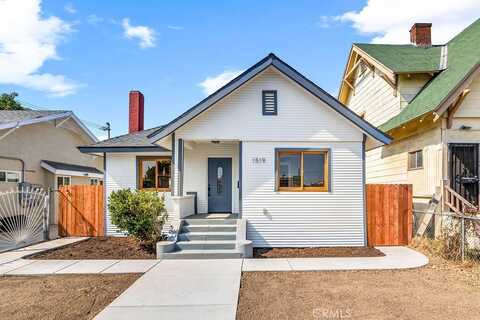 1519 W 22nd Place, Los Angeles, CA 90007