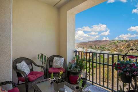 15333 Oak Tree Drive, Lake Elsinore, CA 92532
