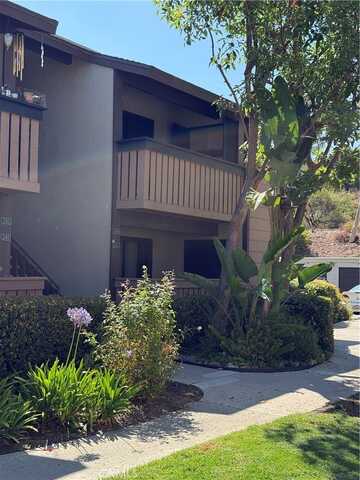 20702 El Toro Road, Lake Forest, CA 92630