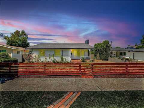 22245 Welby Way, Woodland Hills, CA 91303