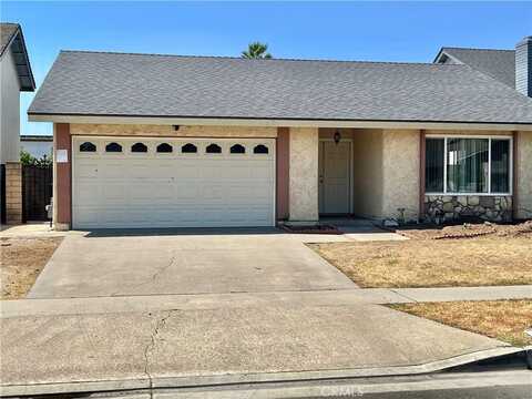 4946 E Glenview Avenue, Anaheim, CA 92807