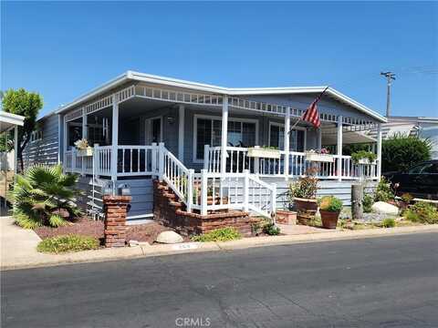 24921 Muirlands Boulevard, Lake Forest, CA 92630