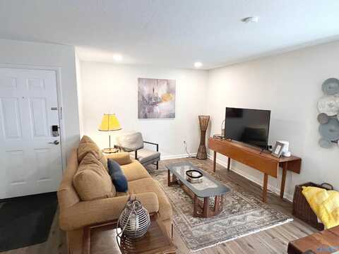 12332 Chicamauga Trail, Huntsville, AL 35803