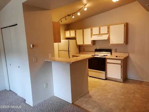 1185 W University Avenue, Flagstaff, AZ 86001