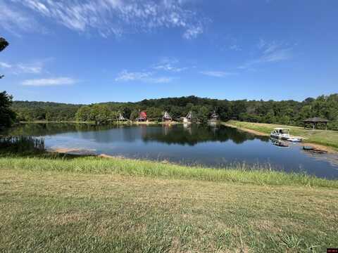 28 KIWANIE DR, Hardy, AR 72542