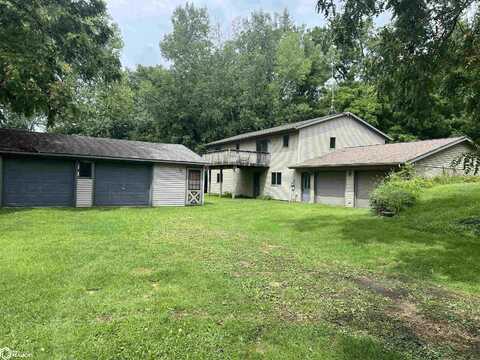 4889 Valley Farm Road, Central City, IA 52214