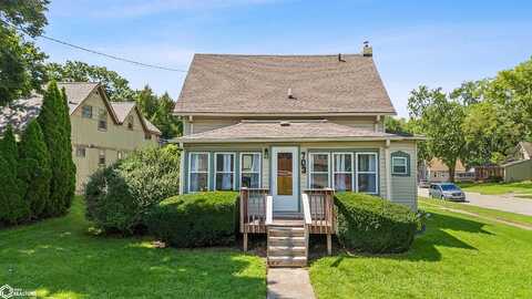 703 S 8th Street, Clear Lake, IA 50428