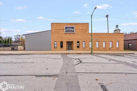 508 W Market Street, Steamboat Rock, IA 50672