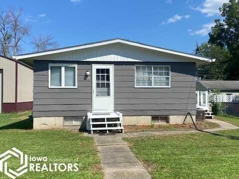 1723 S Wilson Avenue, Mason City, IA 50401