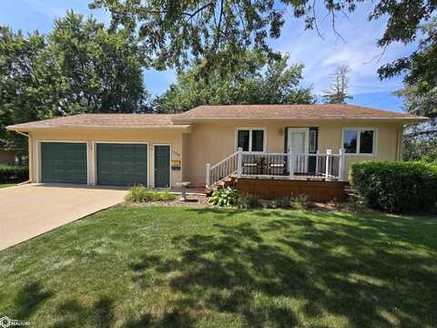 1216 N Birch Street, Creston, IA 50801