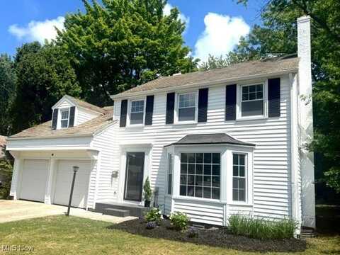 1231 Hereford Road, Cleveland Heights, OH 44118