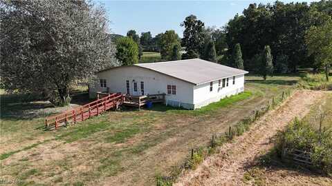 36385 County Road 99, Warsaw, OH 43844