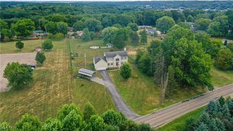 684 Brookdale Avenue, East Palestine, OH 44413