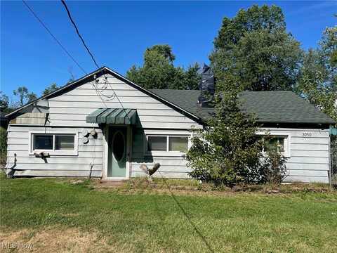 3050 Trumbull Avenue, Mc Donald, OH 44437