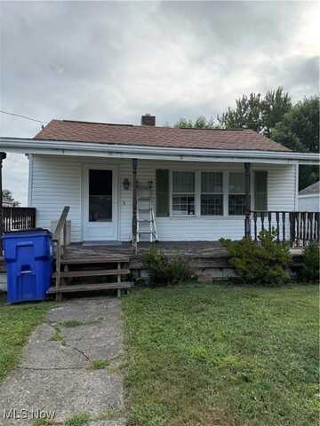 1736 Idaho Avenue, East Liverpool, OH 43920