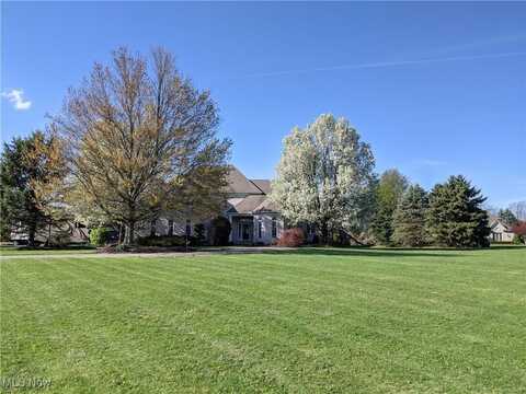 23926 W Rim Drive, Columbia Station, OH 44028