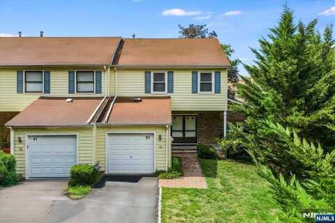 85 Lexington Lane, Wayne, NJ 07470