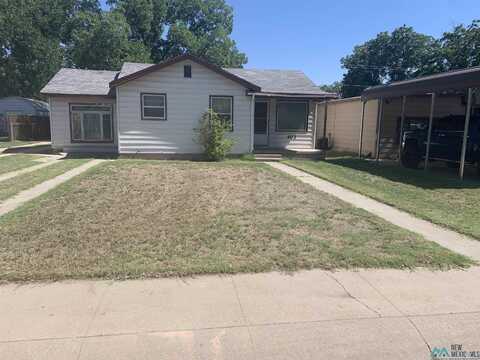402 Rosedale Street, Carlsbad, NM 88220