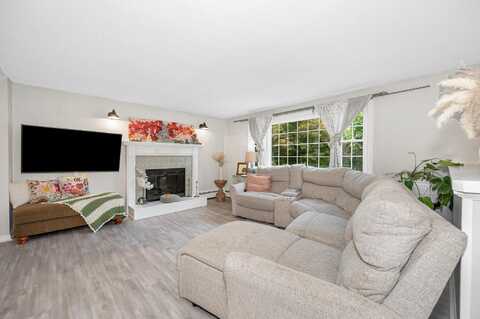 48 Kendall Pond Road, Windham, NH 03087