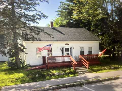 65 Main Street, Milton, NH 03852