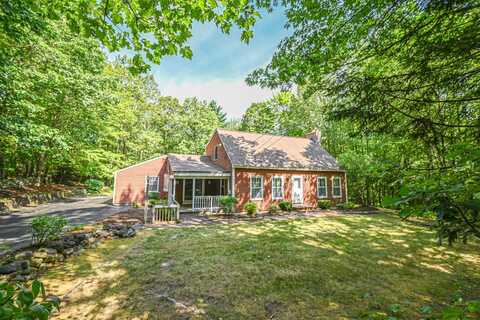 19 Hooksett Road, Goffstown, NH 03045