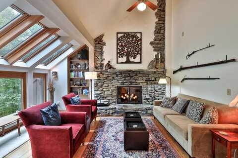 11 Blueberry Ledge Ridge, Plymouth, VT 05056