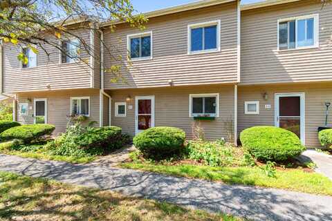 D14 Stonehedge Drive, South Burlington, VT 05403
