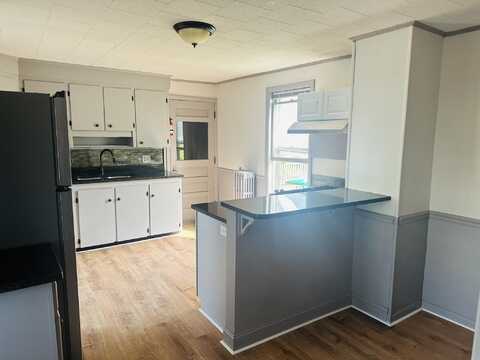 26 Lincoln Street, Dover, NH 03820
