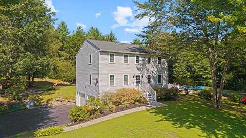 23 Holman Way, Chester, NH 03036