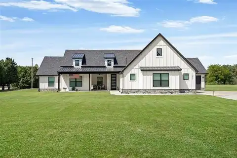 13801 E 460 Road, Claremore, OK 74017