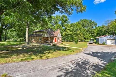 9601 N 89th Avenue E, Owasso, OK 74055