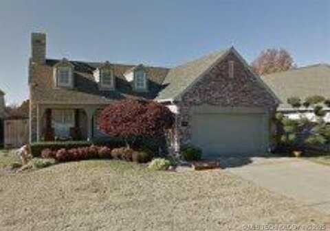 9546 S College Court, Tulsa, OK 74137