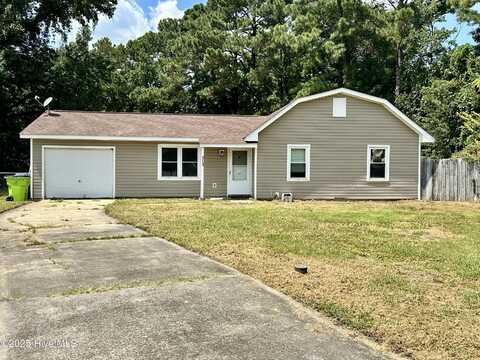 313 Deacon Court, Havelock, NC 28532