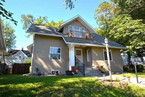 105 21st St, Sioux City, IA 51104