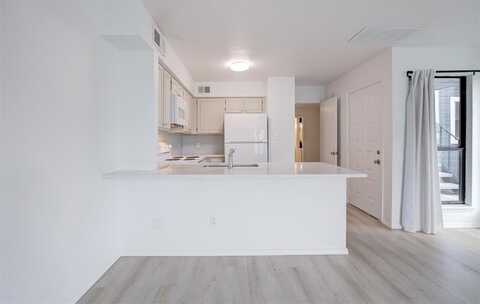 11520 N May Avenue, Oklahoma City, OK 73120