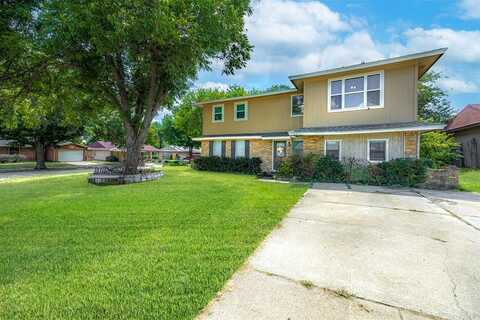 5744 Judie Court, Haltom City, TX 76148
