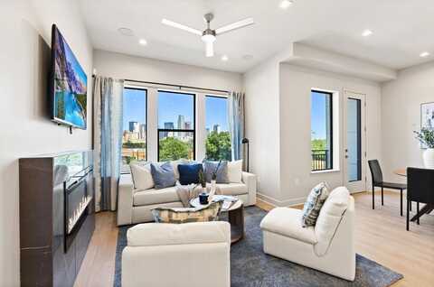 1900 S Ervay Street, Dallas, TX 75215