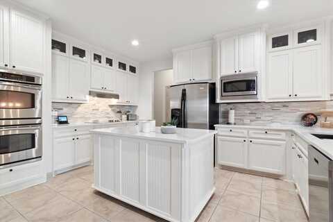 3852 Banner Drive, Frisco, TX 75034