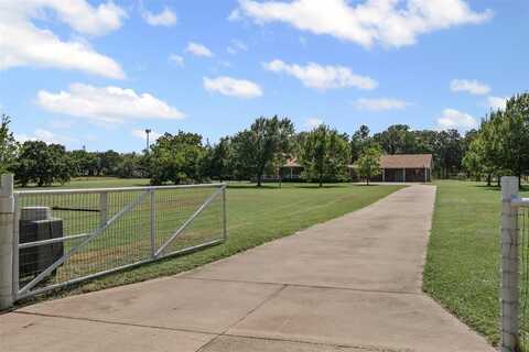 8800 County Road 530, Mansfield, TX 76063